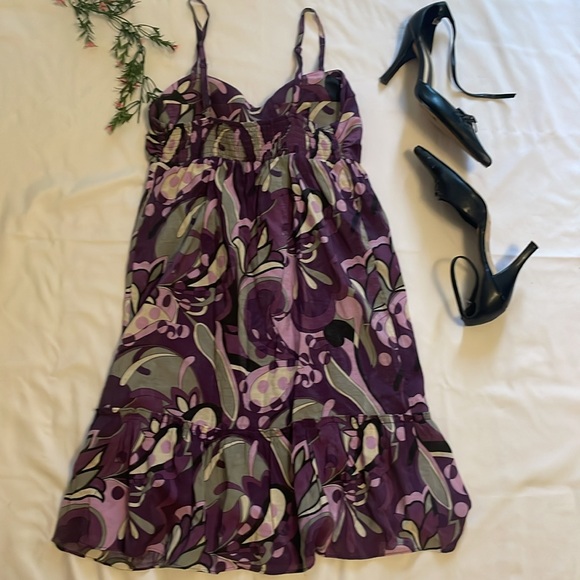 Guess Floral Dress 🔥 - Size Medium - Picture 8 of 15